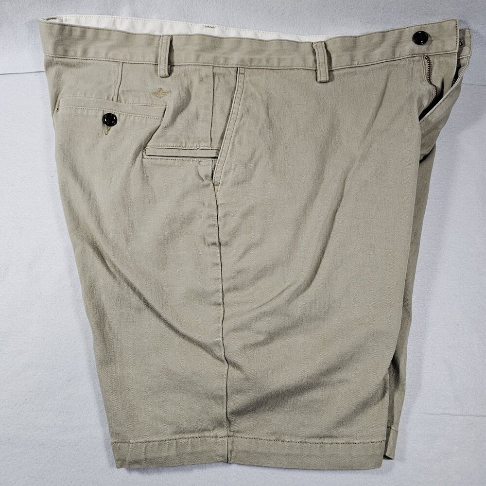 Dockers Mens Tan Chino Shorts Tan Cotton Size 36 Waist x 9 Inseam Side Pocket